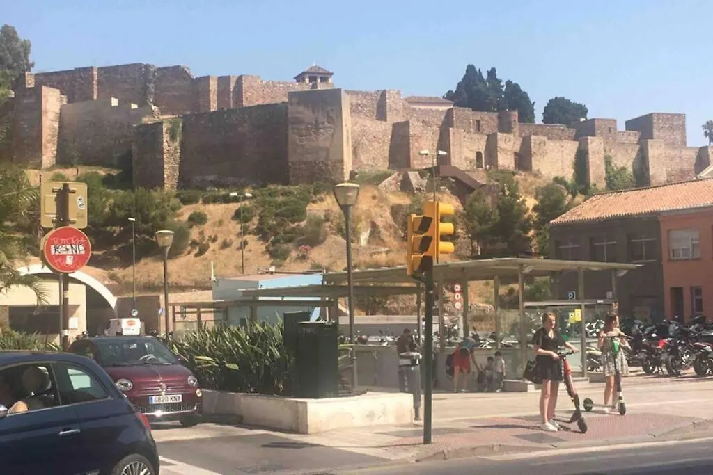 Confortable-tranquilo apartamento junto al centro Málaga España